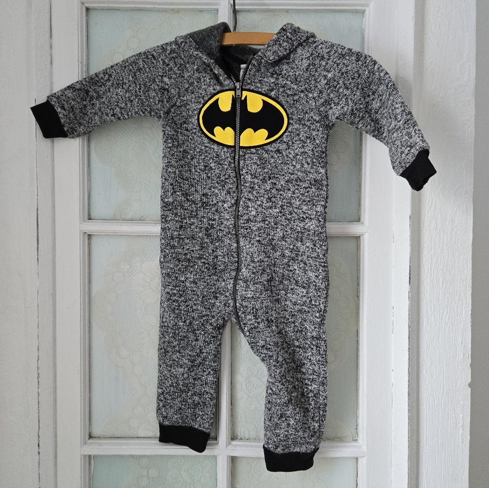 Batman Grey Hooded Zip-Up One-Piece Sleeper 12–18M